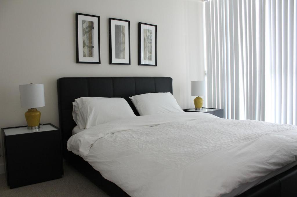 Accurate Plus Furnished Apartment- Brickstone Mews Mississauga Ruang foto