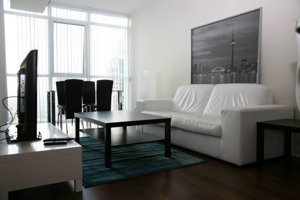 Accurate Plus Furnished Apartment- Brickstone Mews Mississauga Ruang foto