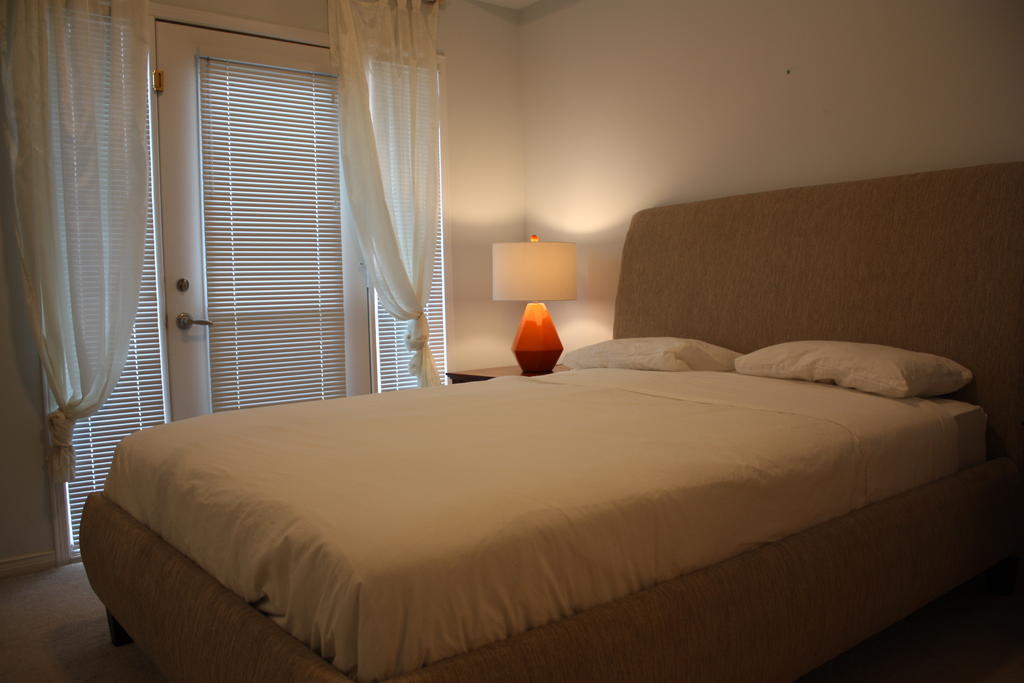 Accurate Plus Furnished Apartment- Brickstone Mews Mississauga Ruang foto